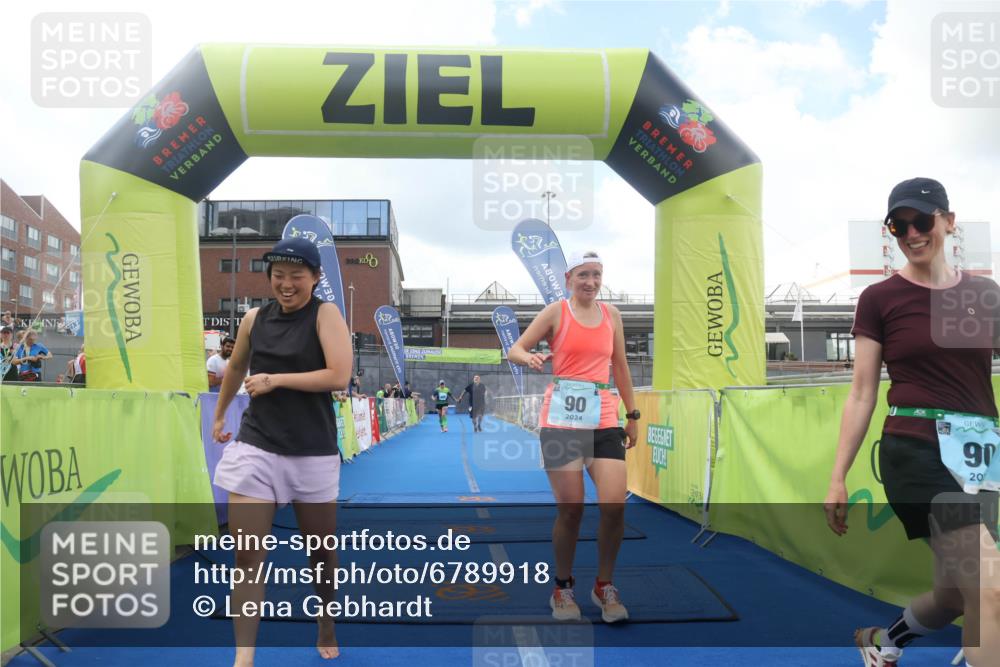 11.08.2024 - GEWOBA Citytriathlon Bremen Lena Gebhardt http://msf.ph/oto/6789918 11.08.2024 11:34:32 Ziel 90, 108 meine-sportfotos.de