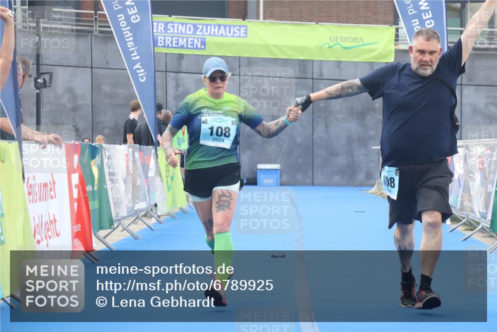 11.08.2024 - GEWOBA Citytriathlon Bremen Lena Gebhardt http://msf.ph/oto/6789925 11.08.2024 11:34:35 Ziel 90, 108 meine-sportfotos.de