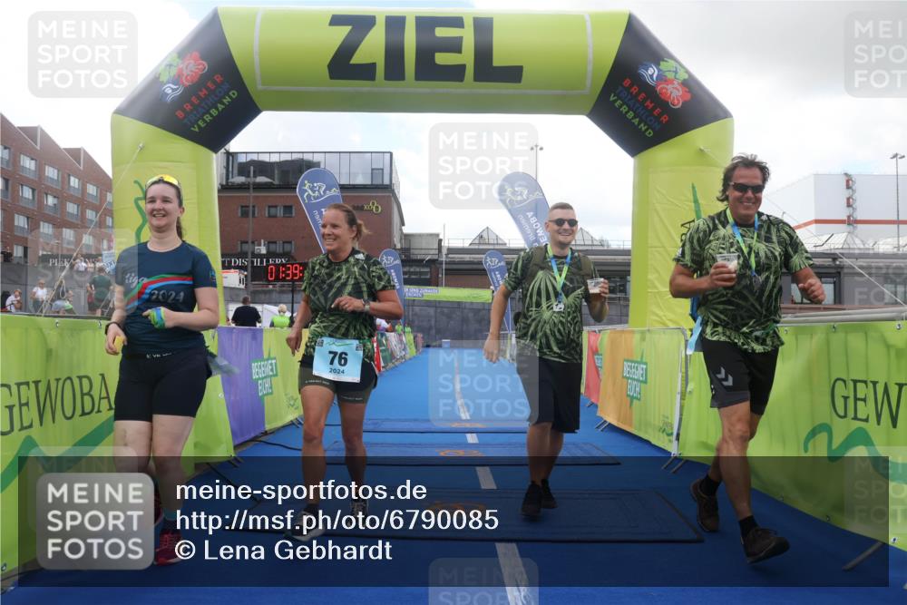11.08.2024 - GEWOBA Citytriathlon Bremen Lena Gebhardt http://msf.ph/oto/6790085 11.08.2024 11:39:19 Ziel 76 meine-sportfotos.de