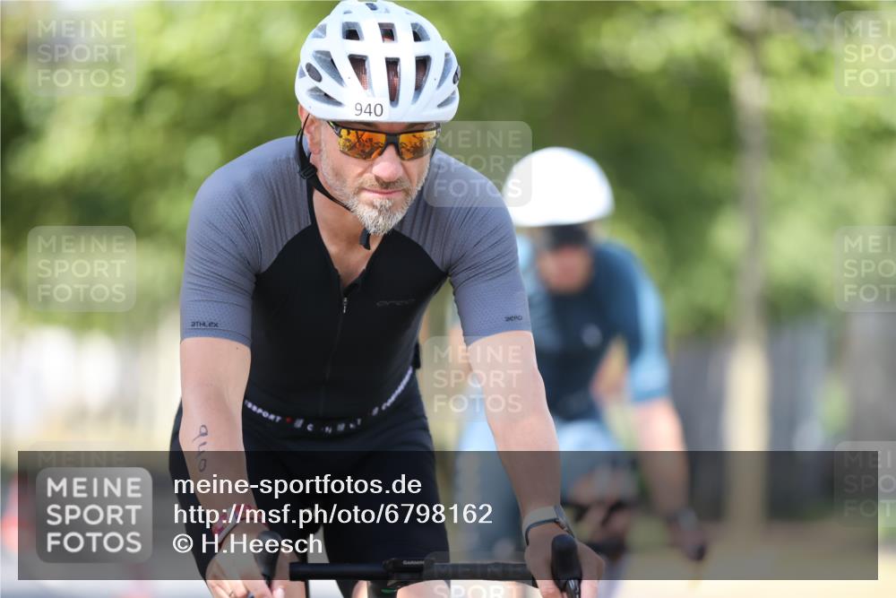 11.08.2024 - GEWOBA Citytriathlon Bremen H.Heesch http://msf.ph/oto/6798162 11.08.2024 11:53:45 Laufen  meine-sportfotos.de