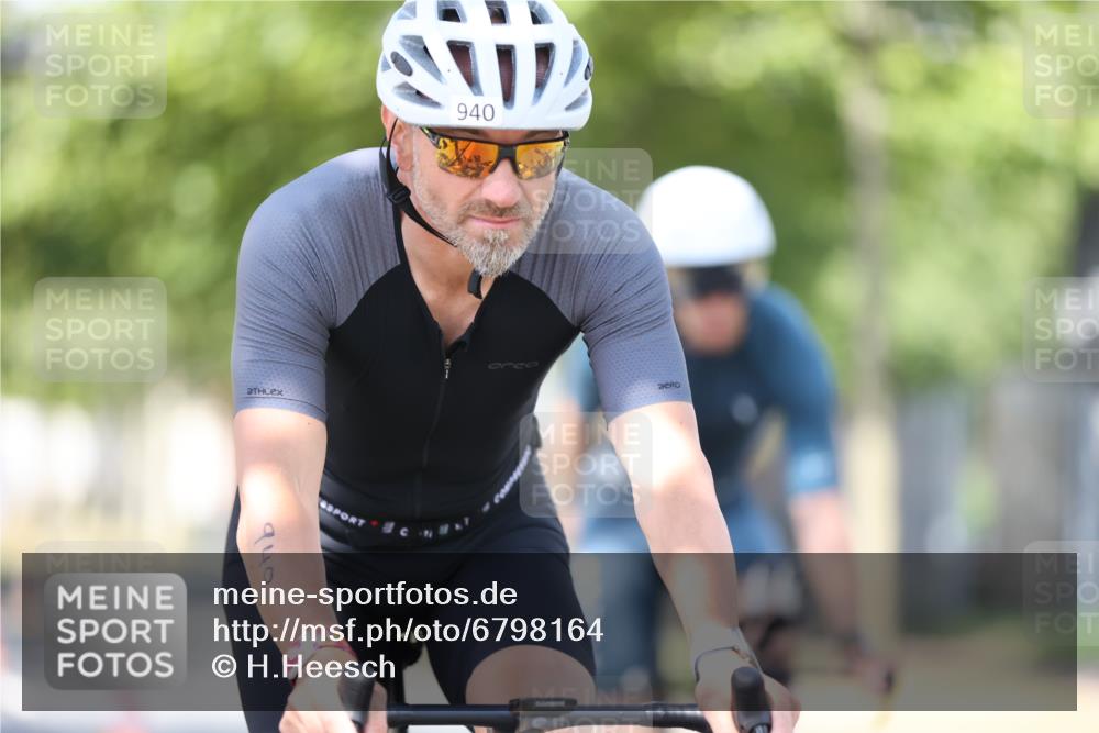 11.08.2024 - GEWOBA Citytriathlon Bremen H.Heesch http://msf.ph/oto/6798164 11.08.2024 11:53:45 Laufen  meine-sportfotos.de