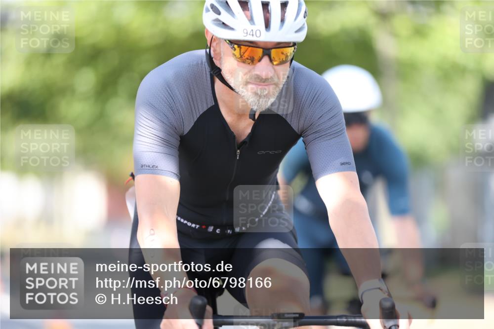 11.08.2024 - GEWOBA Citytriathlon Bremen H.Heesch http://msf.ph/oto/6798166 11.08.2024 11:53:45 Laufen  meine-sportfotos.de