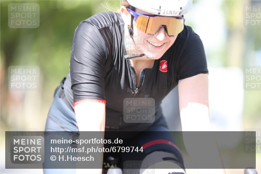 11.08.2024 - GEWOBA Citytriathlon Bremen H.Heesch http://msf.ph/oto/6799744 11.08.2024 11:57:34 Laufen  meine-sportfotos.de