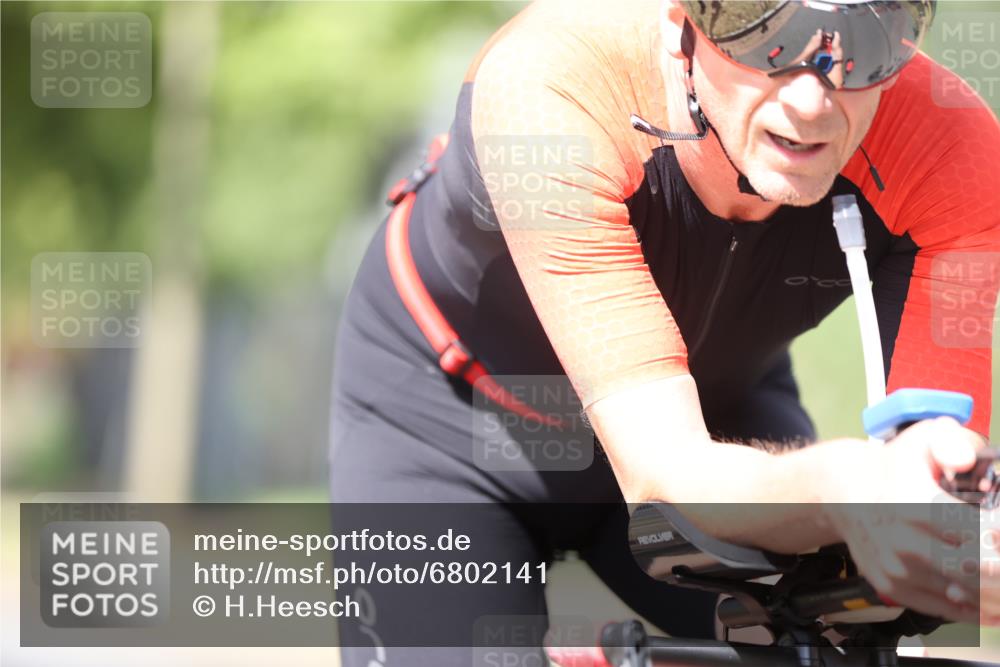 11.08.2024 - GEWOBA Citytriathlon Bremen H.Heesch http://msf.ph/oto/6802141 11.08.2024 12:03:18 Laufen  meine-sportfotos.de