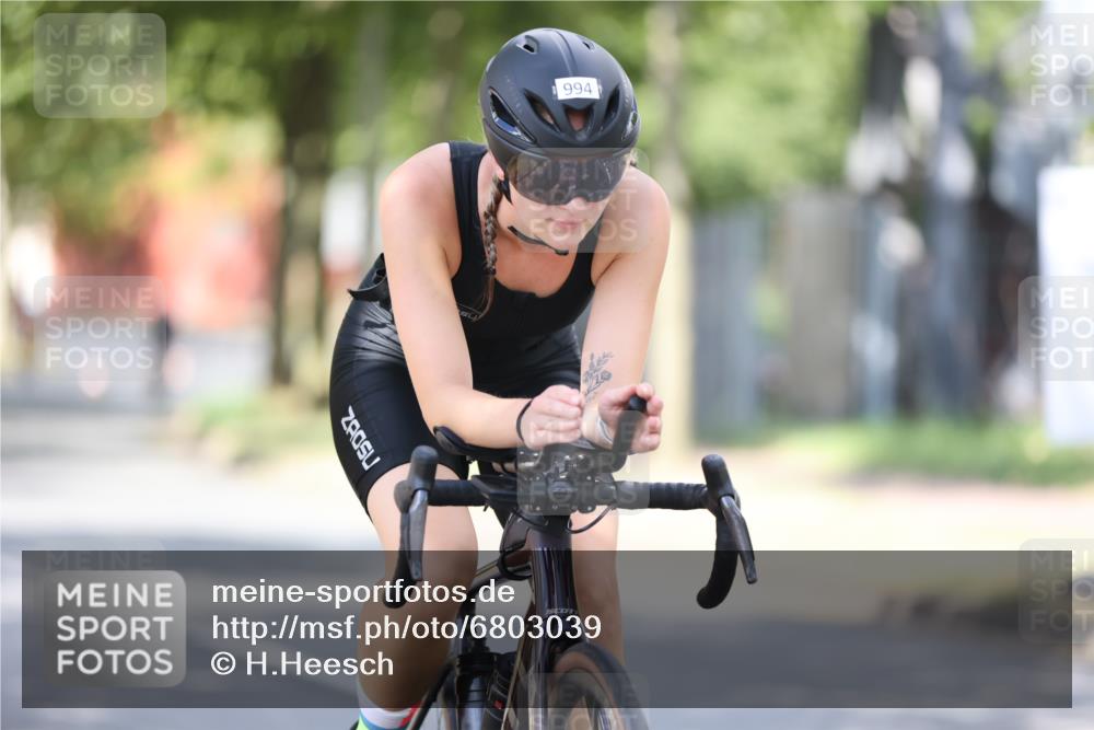 11.08.2024 - GEWOBA Citytriathlon Bremen H.Heesch http://msf.ph/oto/6803039 11.08.2024 12:04:47 Laufen  meine-sportfotos.de