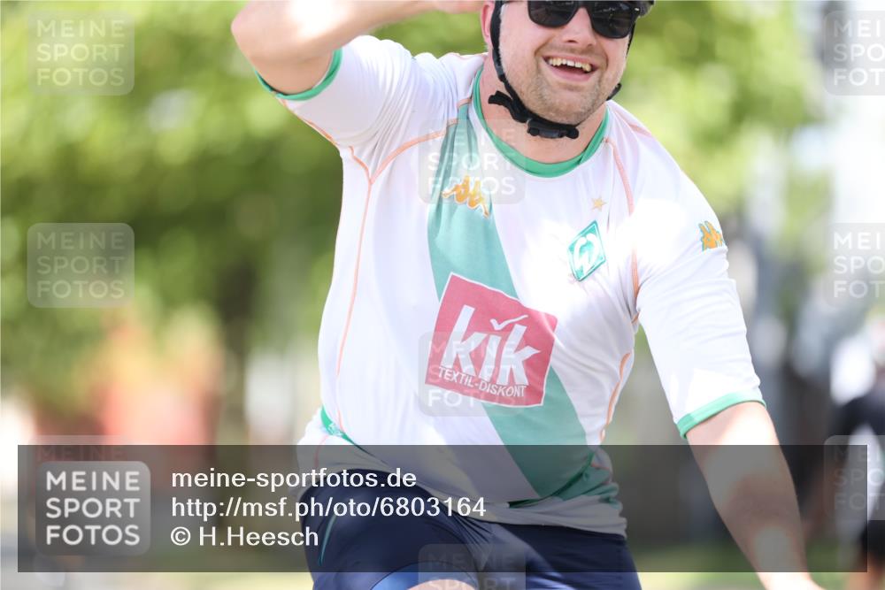 11.08.2024 - GEWOBA Citytriathlon Bremen H.Heesch http://msf.ph/oto/6803164 11.08.2024 12:05:13 Laufen  meine-sportfotos.de
