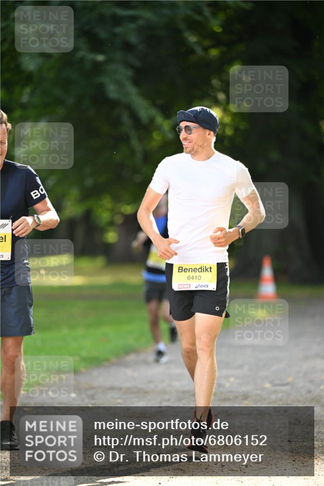 25.08.2024 - 20. Blankeneser Heldenlauf Dr. Thomas Lammeyer http://msf.ph/oto/6806152 25.08.2024 10:10:49 Laufen 6410 meine-sportfotos.de