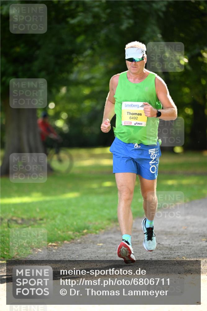 25.08.2024 - 20. Blankeneser Heldenlauf Dr. Thomas Lammeyer http://msf.ph/oto/6806711 25.08.2024 10:14:22 Laufen 6492 meine-sportfotos.de