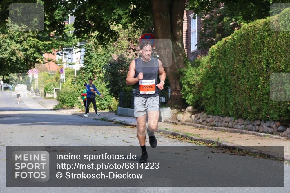 25.08.2024 - 20. Blankeneser Heldenlauf Strokosch-Dieckow http://msf.ph/oto/6814223 25.08.2024 09:36:19 Ziel 151 meine-sportfotos.de