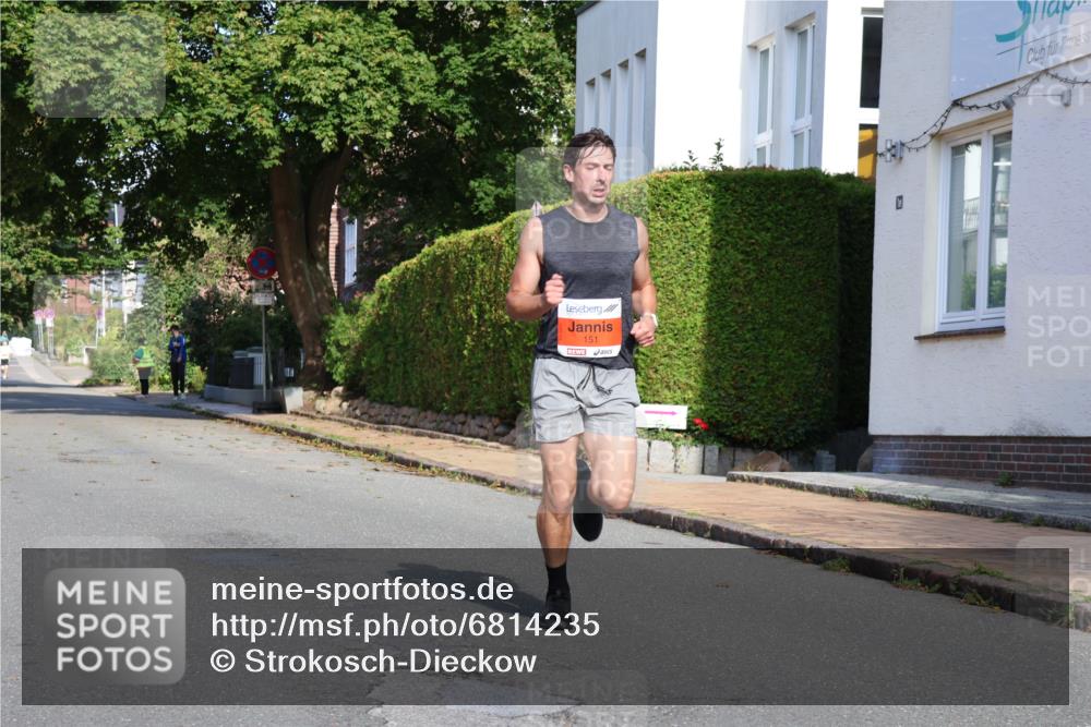 25.08.2024 - 20. Blankeneser Heldenlauf Strokosch-Dieckow http://msf.ph/oto/6814235 25.08.2024 09:36:21 Ziel 151 meine-sportfotos.de