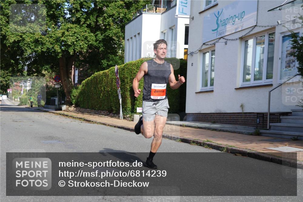 25.08.2024 - 20. Blankeneser Heldenlauf Strokosch-Dieckow http://msf.ph/oto/6814239 25.08.2024 09:36:22 Ziel 151 meine-sportfotos.de