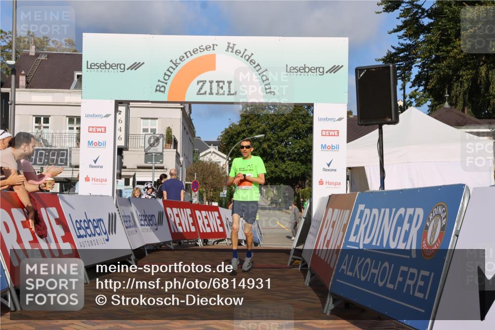 25.08.2024 - 20. Blankeneser Heldenlauf Strokosch-Dieckow http://msf.ph/oto/6814931 25.08.2024 09:31:16 Ziel 178 meine-sportfotos.de