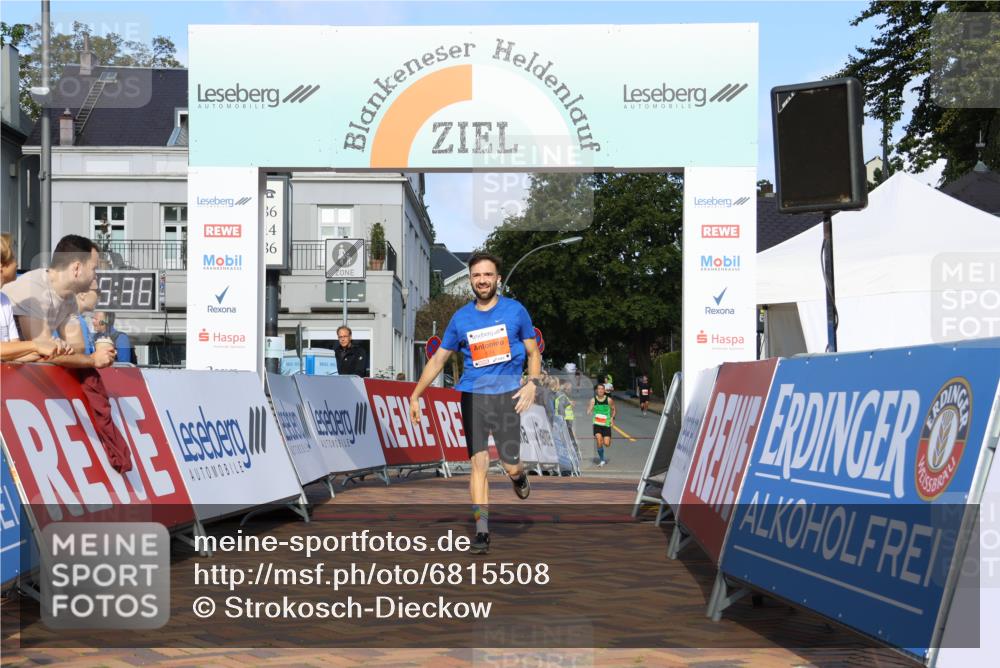 25.08.2024 - 20. Blankeneser Heldenlauf Strokosch-Dieckow http://msf.ph/oto/6815508 25.08.2024 09:36:10 Ziel 174, 236 meine-sportfotos.de
