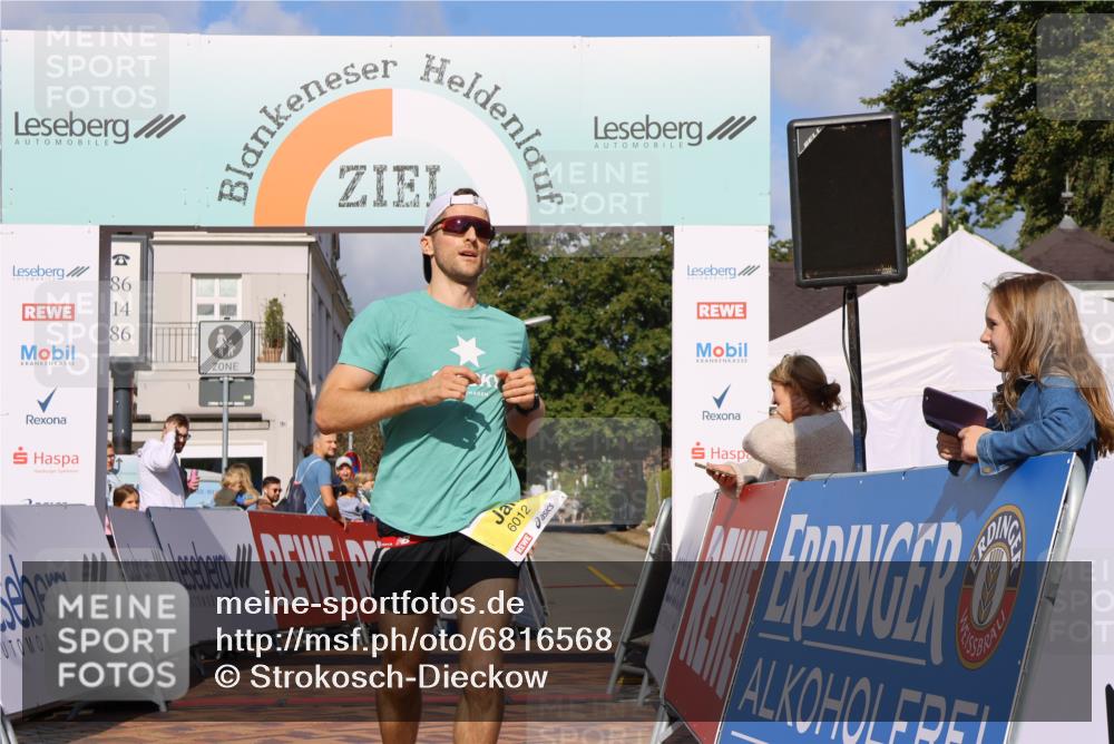 25.08.2024 - 20. Blankeneser Heldenlauf Strokosch-Dieckow http://msf.ph/oto/6816568 25.08.2024 10:10:12 Ziel 6012 meine-sportfotos.de
