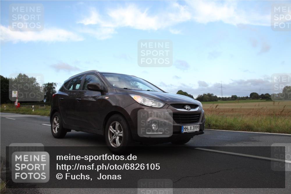 25.08.2024 - Elbe Triathlon Hamburg Fuchs,  Jonas http://msf.ph/oto/6826105 25.08.2024 08:38:06 Radfahren  meine-sportfotos.de