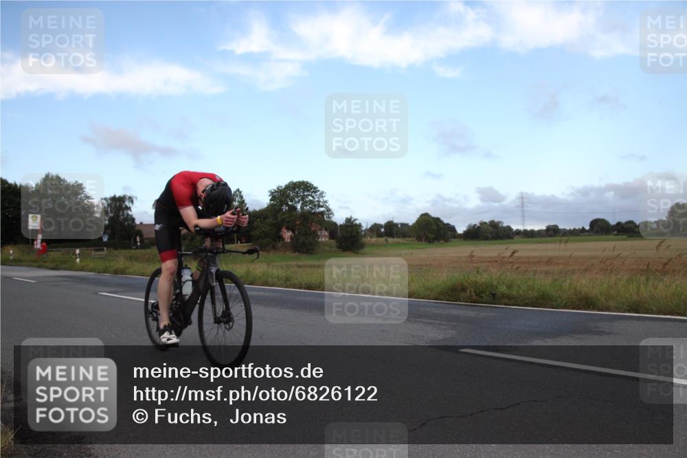 25.08.2024 - Elbe Triathlon Hamburg Fuchs,  Jonas http://msf.ph/oto/6826122 25.08.2024 08:38:38 Radfahren 106, 79 meine-sportfotos.de