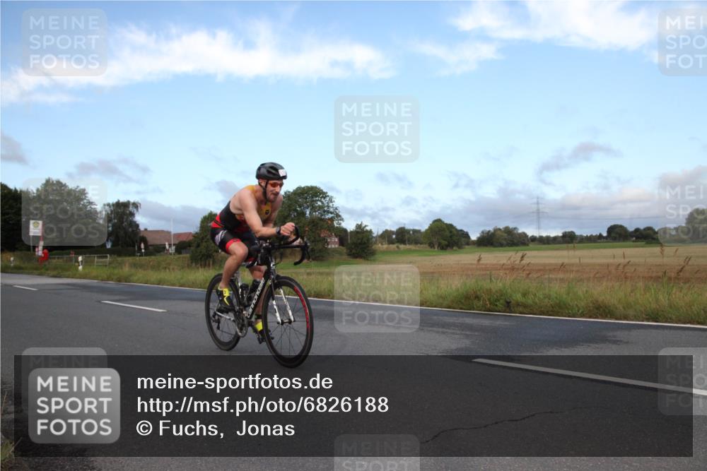 25.08.2024 - Elbe Triathlon Hamburg Fuchs,  Jonas http://msf.ph/oto/6826188 25.08.2024 08:41:24 Radfahren 91, 76, 99 meine-sportfotos.de