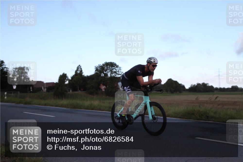 25.08.2024 - Elbe Triathlon Hamburg Fuchs,  Jonas http://msf.ph/oto/6826584 25.08.2024 08:55:19 Radfahren 157, 145, 168, 95, 179, 152, 160 meine-sportfotos.de