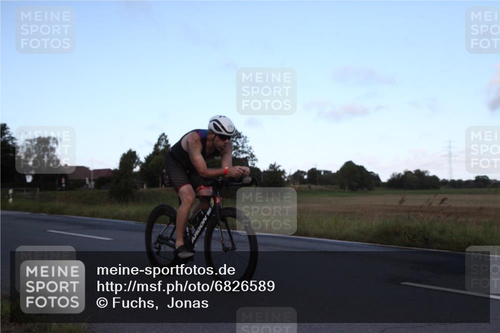 25.08.2024 - Elbe Triathlon Hamburg Fuchs,  Jonas http://msf.ph/oto/6826589 25.08.2024 08:55:22 Radfahren 145, 168, 95, 179, 152, 160 meine-sportfotos.de