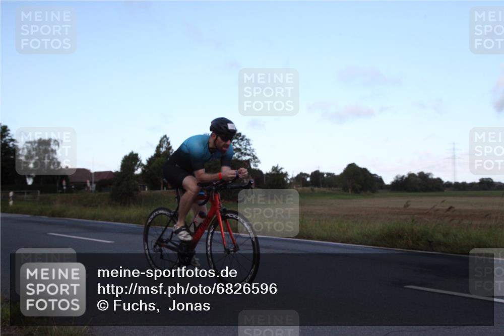 25.08.2024 - Elbe Triathlon Hamburg Fuchs,  Jonas http://msf.ph/oto/6826596 25.08.2024 08:55:24 Radfahren 95, 179, 152, 160 meine-sportfotos.de