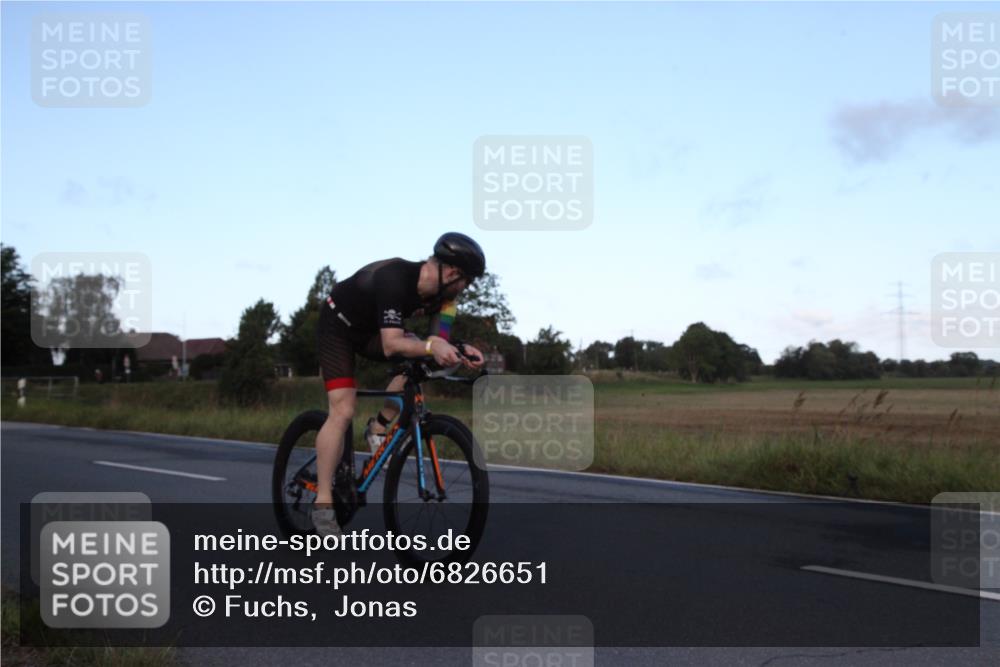 25.08.2024 - Elbe Triathlon Hamburg Fuchs,  Jonas http://msf.ph/oto/6826651 25.08.2024 08:56:52 Radfahren 150, 94, 46 meine-sportfotos.de