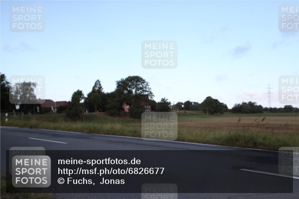 25.08.2024 - Elbe Triathlon Hamburg Fuchs,  Jonas http://msf.ph/oto/6826677 25.08.2024 08:57:17 Radfahren 193, 130, 74, 52, 61 meine-sportfotos.de