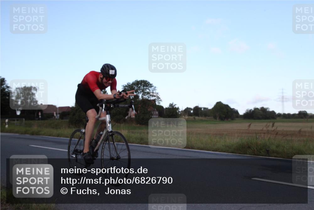 25.08.2024 - Elbe Triathlon Hamburg Fuchs,  Jonas http://msf.ph/oto/6826790 25.08.2024 08:59:56 Radfahren 133, 90 meine-sportfotos.de