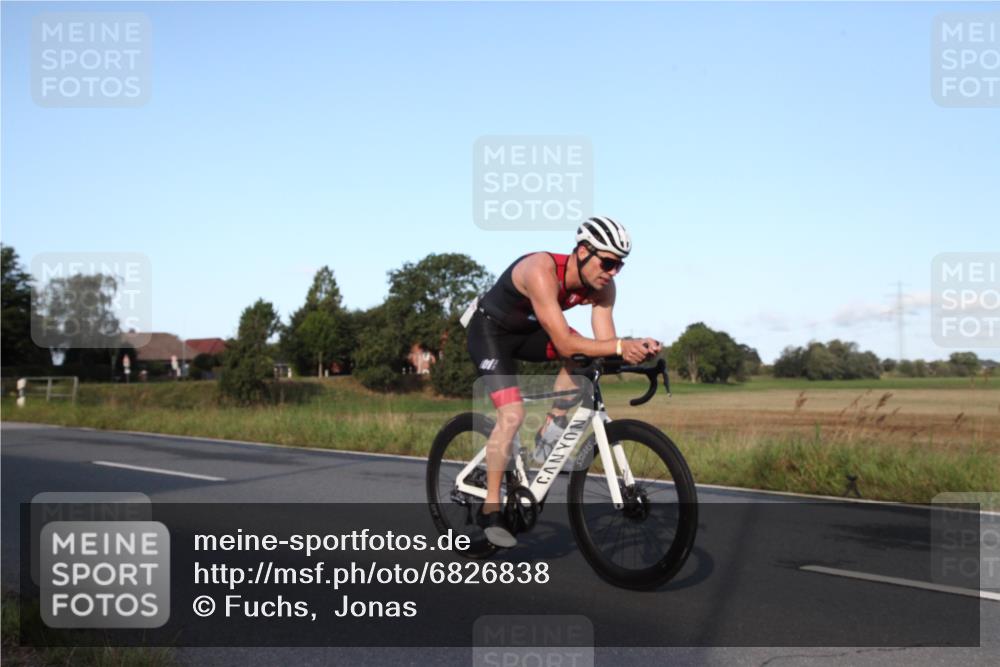 25.08.2024 - Elbe Triathlon Hamburg Fuchs,  Jonas http://msf.ph/oto/6826838 25.08.2024 09:01:25 Radfahren 85, 173 meine-sportfotos.de