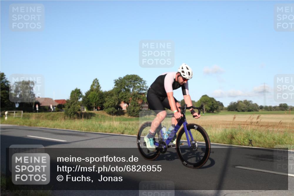 25.08.2024 - Elbe Triathlon Hamburg Fuchs,  Jonas http://msf.ph/oto/6826955 25.08.2024 09:05:40 Radfahren 263, 232 meine-sportfotos.de