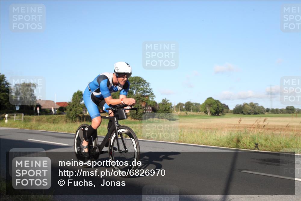25.08.2024 - Elbe Triathlon Hamburg Fuchs,  Jonas http://msf.ph/oto/6826970 25.08.2024 09:06:04 Radfahren 50, 176 meine-sportfotos.de