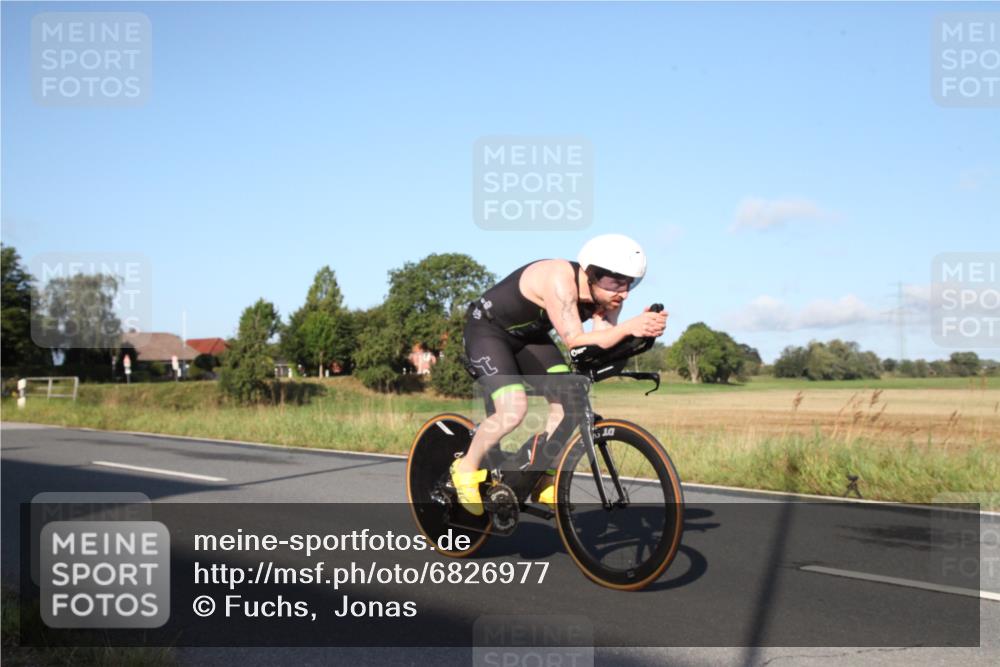 25.08.2024 - Elbe Triathlon Hamburg Fuchs,  Jonas http://msf.ph/oto/6826977 25.08.2024 09:06:30 Radfahren 38, 40 meine-sportfotos.de