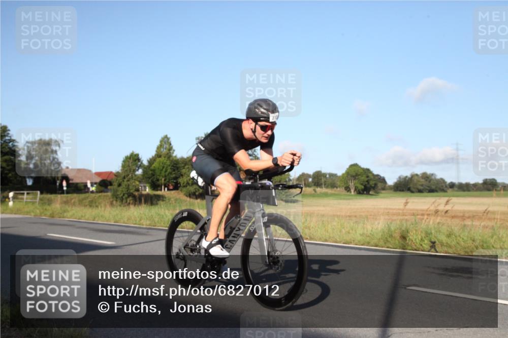 25.08.2024 - Elbe Triathlon Hamburg Fuchs,  Jonas http://msf.ph/oto/6827012 25.08.2024 09:07:09 Radfahren 313, 245 meine-sportfotos.de