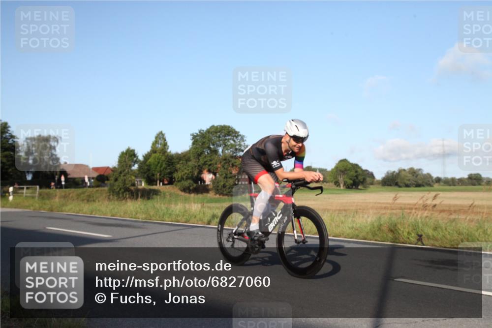 25.08.2024 - Elbe Triathlon Hamburg Fuchs,  Jonas http://msf.ph/oto/6827060 25.08.2024 09:07:47 Radfahren 37, 39, 89, 188, 197, 81 meine-sportfotos.de