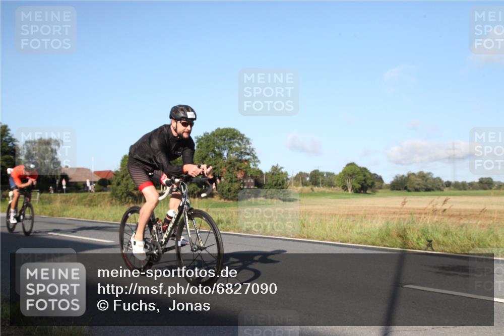25.08.2024 - Elbe Triathlon Hamburg Fuchs,  Jonas http://msf.ph/oto/6827090 25.08.2024 09:08:04 Radfahren 169, 180, 311, 34, 167 meine-sportfotos.de