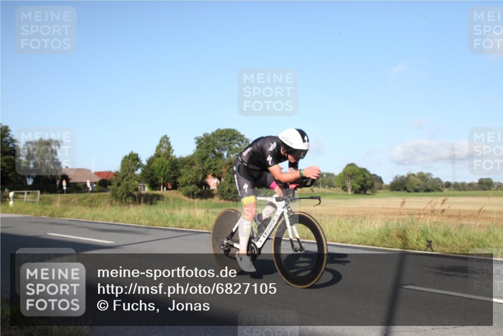 25.08.2024 - Elbe Triathlon Hamburg Fuchs,  Jonas http://msf.ph/oto/6827105 25.08.2024 09:08:13 Radfahren 167, 274, 204, 275, 236 meine-sportfotos.de