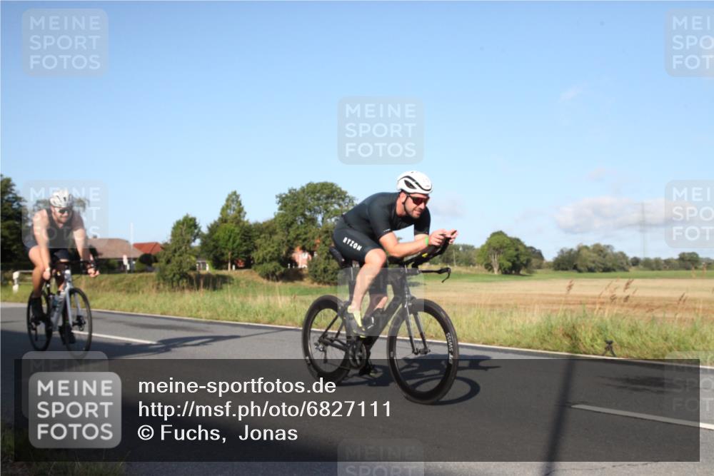 25.08.2024 - Elbe Triathlon Hamburg Fuchs,  Jonas http://msf.ph/oto/6827111 25.08.2024 09:08:17 Radfahren 274, 204, 275, 236, 42, 153 meine-sportfotos.de