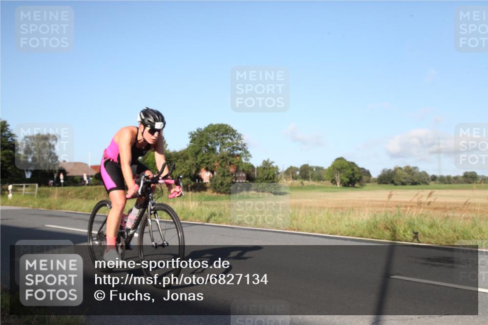 25.08.2024 - Elbe Triathlon Hamburg Fuchs,  Jonas http://msf.ph/oto/6827134 25.08.2024 09:08:39 Radfahren 184, 174, 75, 117, 91 meine-sportfotos.de