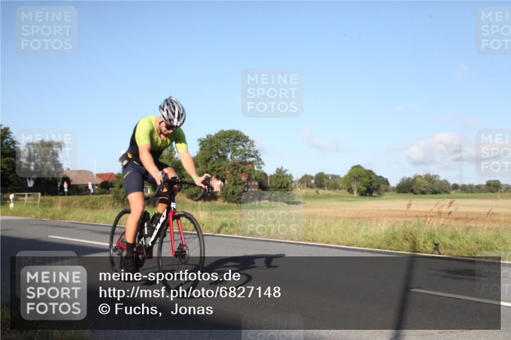 25.08.2024 - Elbe Triathlon Hamburg Fuchs,  Jonas http://msf.ph/oto/6827148 25.08.2024 09:08:47 Radfahren 117, 91, 211, 205, 266, 179, 208 meine-sportfotos.de