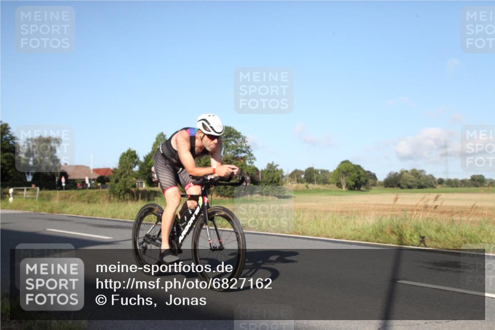 25.08.2024 - Elbe Triathlon Hamburg Fuchs,  Jonas http://msf.ph/oto/6827162 25.08.2024 09:08:51 Radfahren 211, 205, 266, 179, 208, 110, 283 meine-sportfotos.de