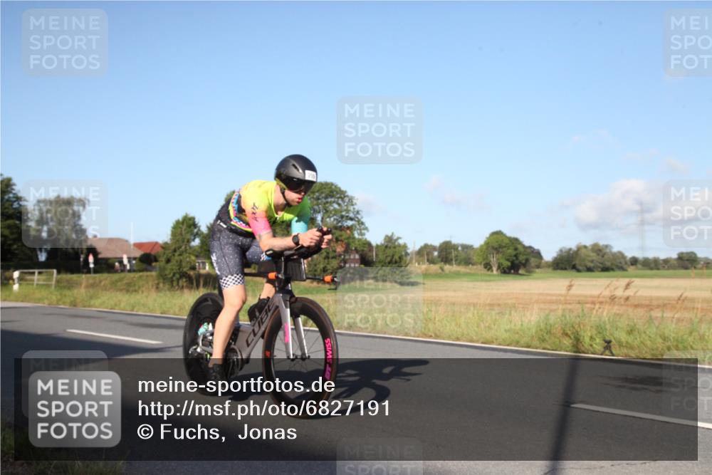 25.08.2024 - Elbe Triathlon Hamburg Fuchs,  Jonas http://msf.ph/oto/6827191 25.08.2024 09:09:03 Radfahren 84, 56, 209, 241, 310, 278 meine-sportfotos.de