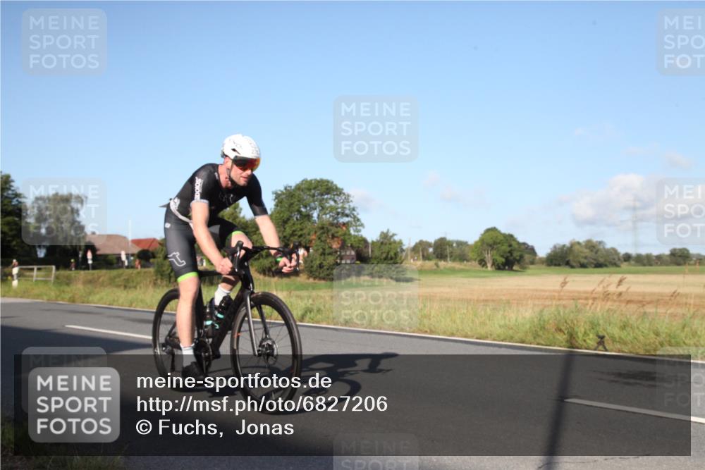 25.08.2024 - Elbe Triathlon Hamburg Fuchs,  Jonas http://msf.ph/oto/6827206 25.08.2024 09:09:09 Radfahren 241, 310, 278, 161, 105, 142 meine-sportfotos.de