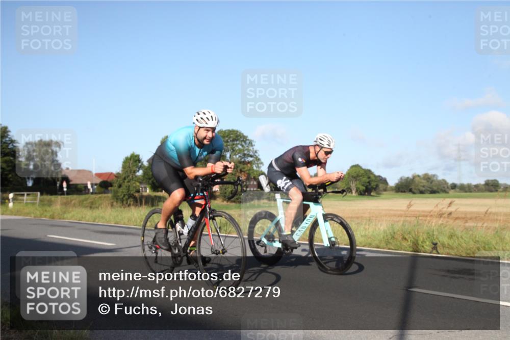 25.08.2024 - Elbe Triathlon Hamburg Fuchs,  Jonas http://msf.ph/oto/6827279 25.08.2024 09:10:08 Radfahren 202, 95, 166, 64, 248, 60 meine-sportfotos.de