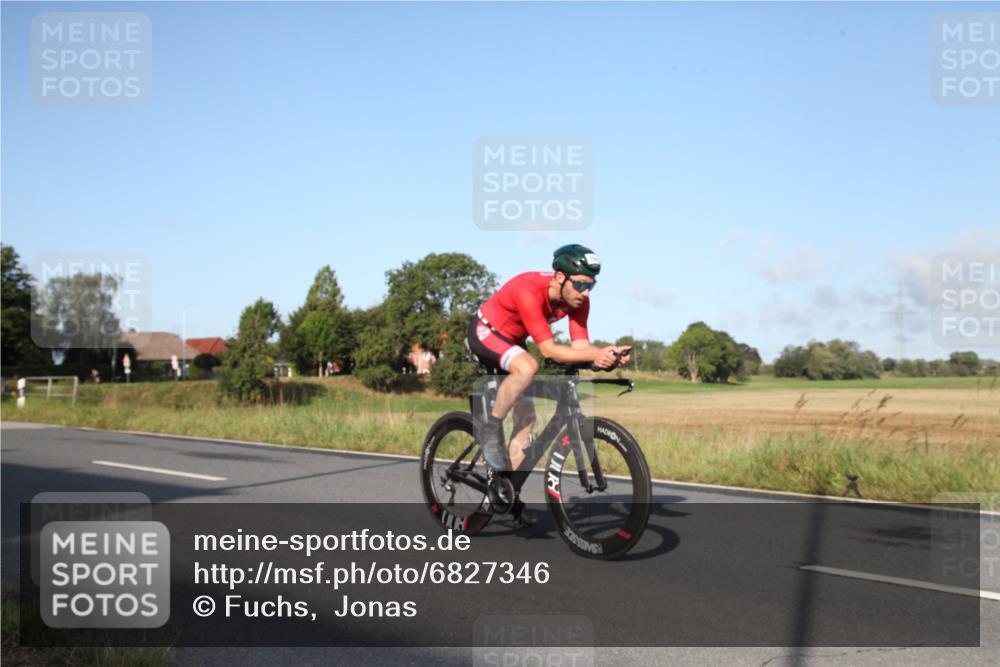 25.08.2024 - Elbe Triathlon Hamburg Fuchs,  Jonas http://msf.ph/oto/6827346 25.08.2024 09:11:02 Radfahren 238, 97, 284, 210 meine-sportfotos.de