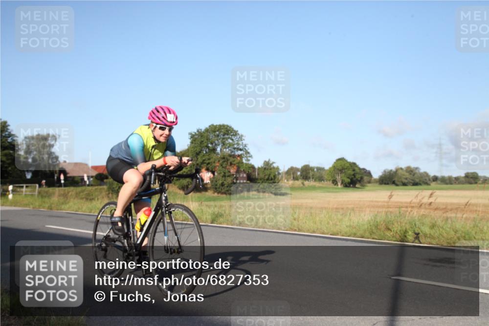 25.08.2024 - Elbe Triathlon Hamburg Fuchs,  Jonas http://msf.ph/oto/6827353 25.08.2024 09:11:13 Radfahren 134, 270, 47 meine-sportfotos.de
