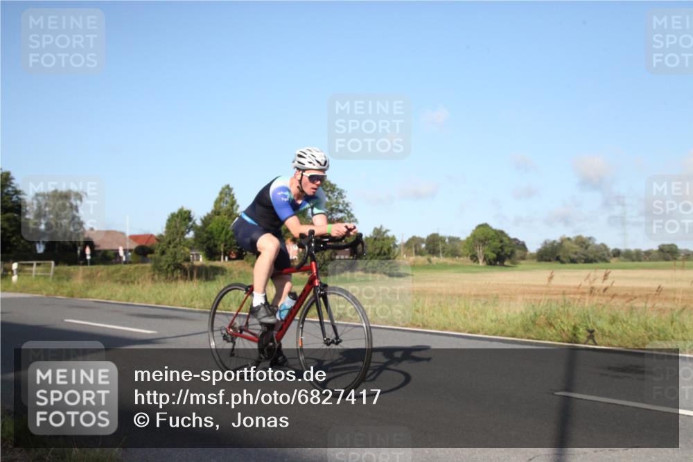 25.08.2024 - Elbe Triathlon Hamburg Fuchs,  Jonas http://msf.ph/oto/6827417 25.08.2024 09:11:58 Radfahren 217, 244, 194, 43, 135 meine-sportfotos.de
