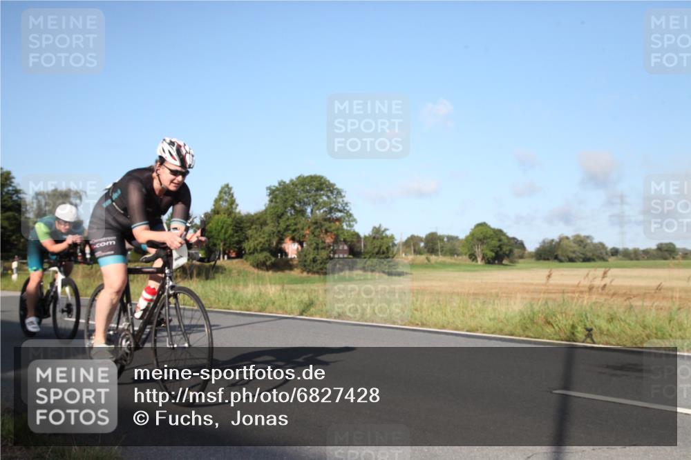 25.08.2024 - Elbe Triathlon Hamburg Fuchs,  Jonas http://msf.ph/oto/6827428 25.08.2024 09:12:04 Radfahren 194, 43, 135, 83 meine-sportfotos.de