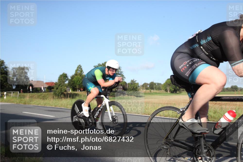 25.08.2024 - Elbe Triathlon Hamburg Fuchs,  Jonas http://msf.ph/oto/6827432 25.08.2024 09:12:04 Radfahren 194, 43, 135, 83 meine-sportfotos.de