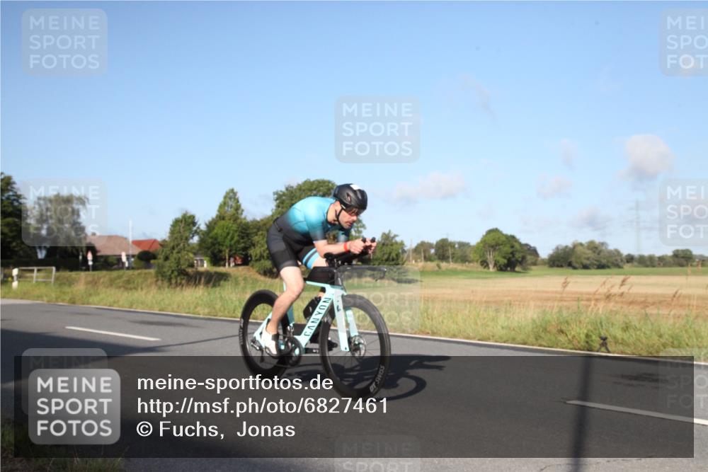 25.08.2024 - Elbe Triathlon Hamburg Fuchs,  Jonas http://msf.ph/oto/6827461 25.08.2024 09:12:32 Radfahren 150, 165, 233, 54 meine-sportfotos.de