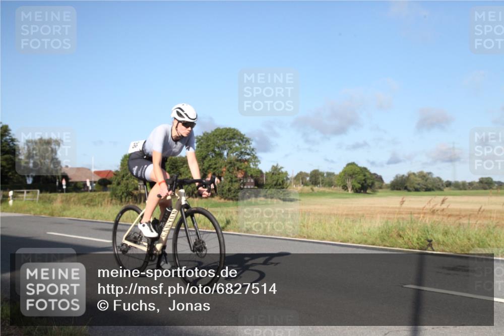 25.08.2024 - Elbe Triathlon Hamburg Fuchs,  Jonas http://msf.ph/oto/6827514 25.08.2024 09:13:39 Radfahren 124, 138, 55, 143 meine-sportfotos.de
