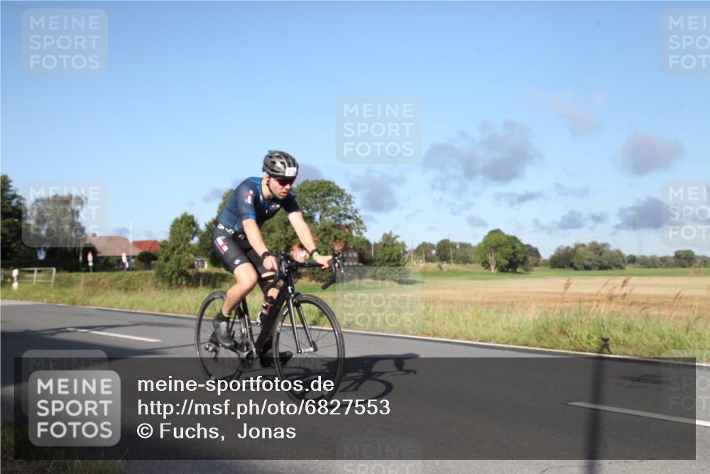 25.08.2024 - Elbe Triathlon Hamburg Fuchs,  Jonas http://msf.ph/oto/6827553 25.08.2024 09:14:15 Radfahren 163, 385, 271, 305, 175 meine-sportfotos.de